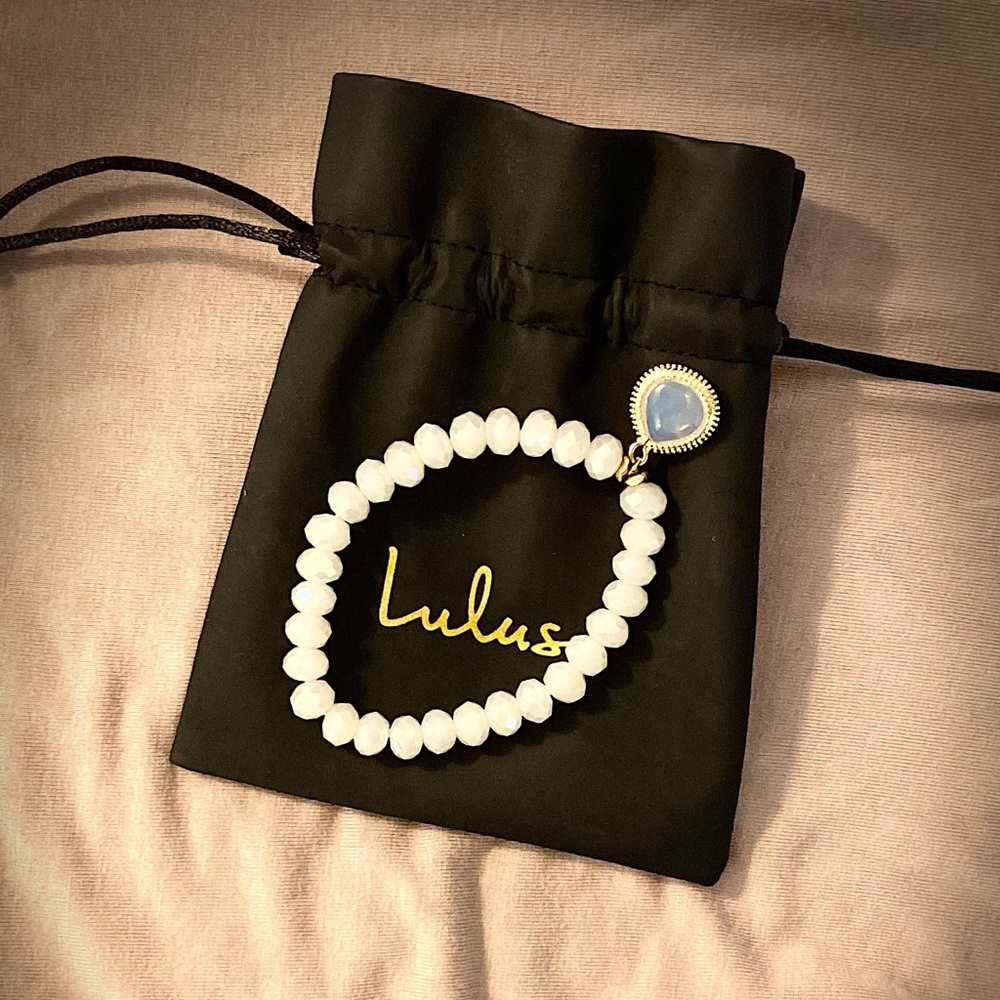 LULUS | ⚪️ All the Charm Beaded Bracelet ⚪️ - Picture 1 of 3